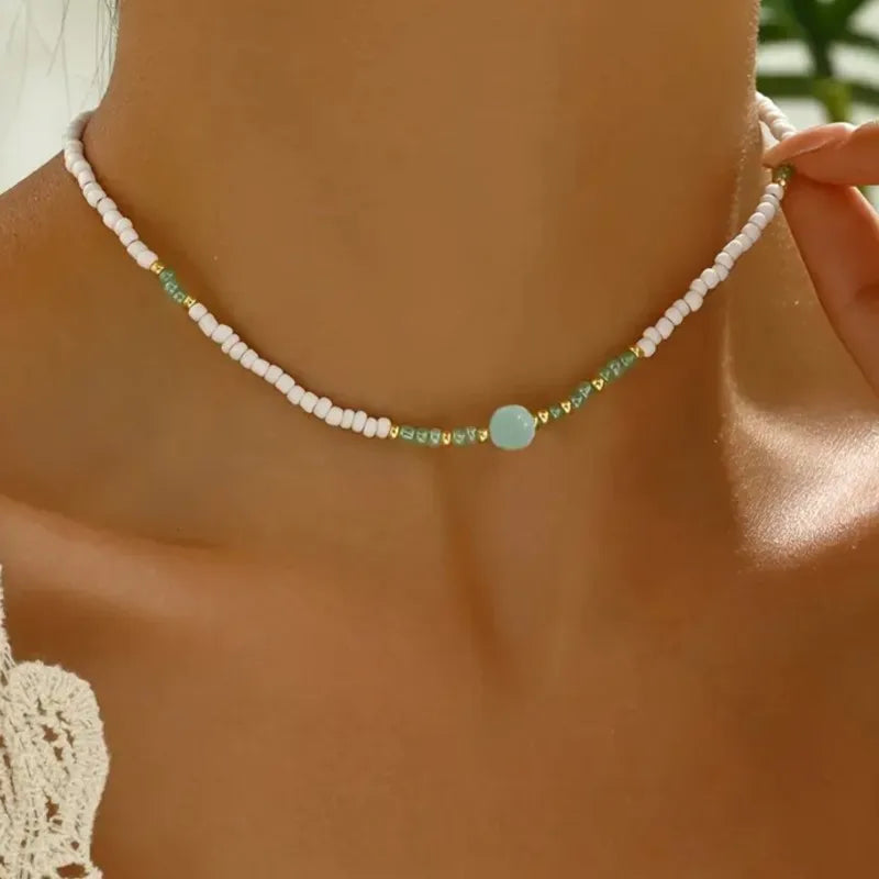 Elegant Boho-Chic Handcrafted Beaded Pendant Necklace for Women Party Occasions Jewelry Accessories Gifts